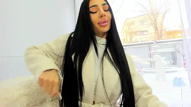 Britney Charm  online show from January 15, 8:07 am