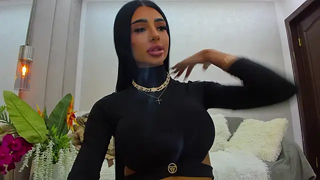 Britney Charm  online show from February 28, 7:19 am