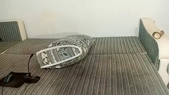 LuxMelys online show from March 17, 4:10 pm