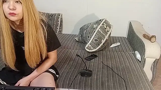 LuxMelys online show from November 23, 12:59 pm