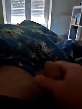 Snapshot of sile2000nou chatting on October 25, 7:51 am sile2000nou online show from October 25, 7:51 am