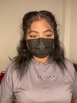  Cute ariana  online show from February 26, 6:19 pm