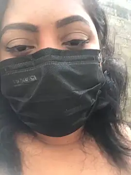  Cute ariana  online show from November 23, 7:40 am