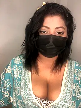  Cute ariana  online show from October 25, 6:19 pm