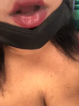  Cute ariana  online show from October 29, 5:39 am