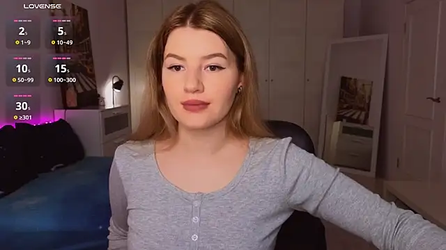 Snapshot of alwaysfrida chatting on July 9, 12:26 pm alwaysfrida online show from July 9, 12:26 pm