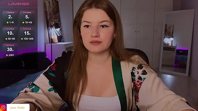 alwaysfrida online show from November 6, 12:09 pm