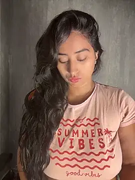 Valentinne z online show from March 28, 8:48 am