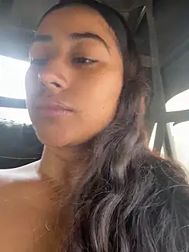 Valentinne z online show from February 7, 3:42 pm