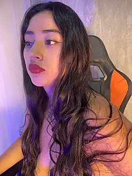 Valentinne z online show from February 14, 8:25 am