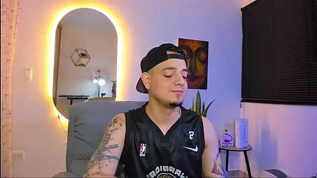 alejandro calderon1 online show from March 5, 4:20 am