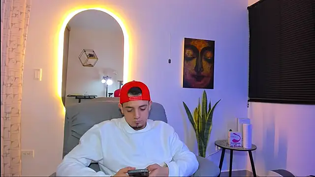 alejandro calderon1 online show from February 28, 6:24 am