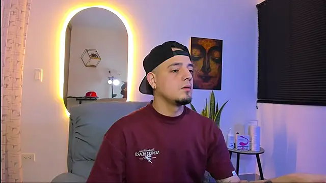 alejandro calderon1 online show from February 4, 10:16 pm