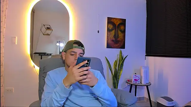 alejandro calderon1 online show from March 11, 3:22 am