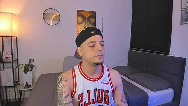 alejandro calderon1 online show from July 20, 5:48 am