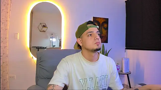 alejandro calderon1 online show from March 9, 5:00 am