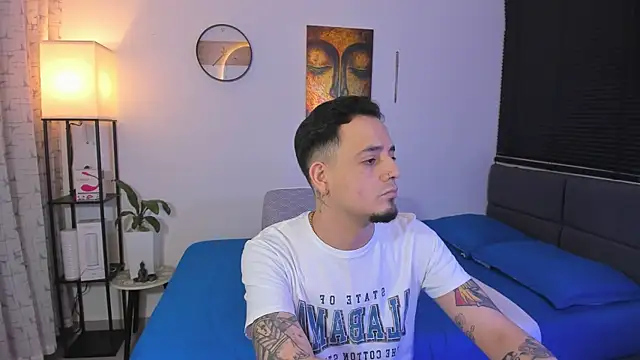 alejandro calderon1 online show from June 14, 2:24 am
