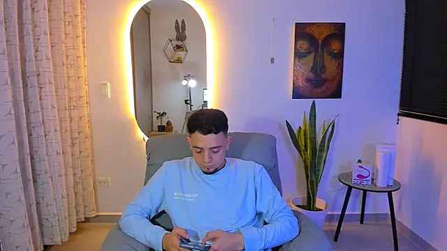 alejandro calderon1 online show from March 20, 4:24 am