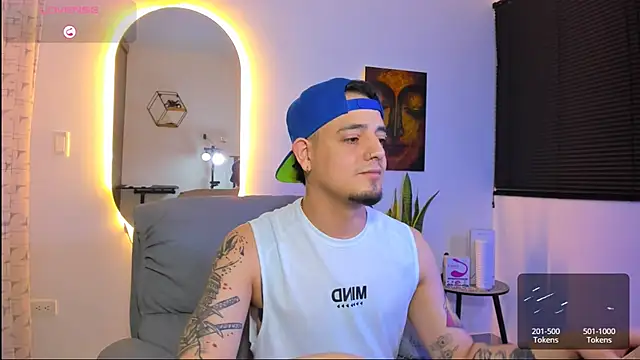 alejandro calderon1 online show from February 11, 3:50 am