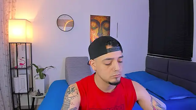 alejandro calderon1 online show from June 7, 2:28 am