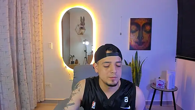 alejandro calderon1 online show from March 17, 12:24 am