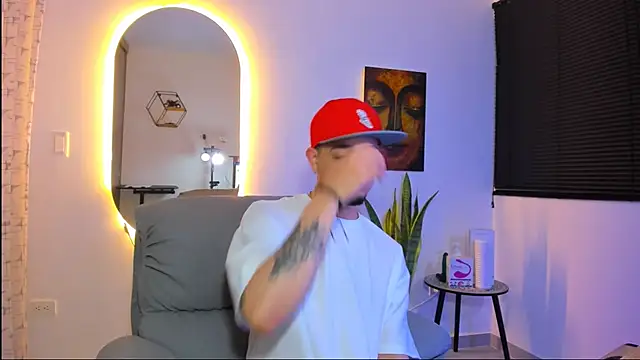 alejandro calderon1 online show from February 10, 6:01 am