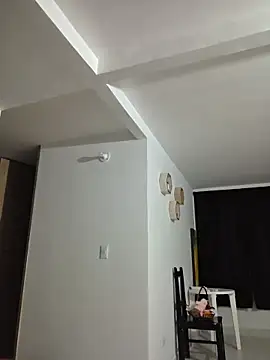 Hannah-grace online show from March 15, 10:00 am