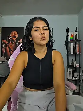 Hannah-grace online show from November 10, 1:27 pm