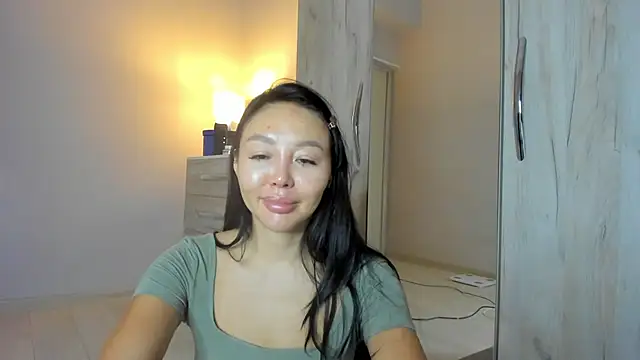 keiko hot online show from April 19, 2:45 am