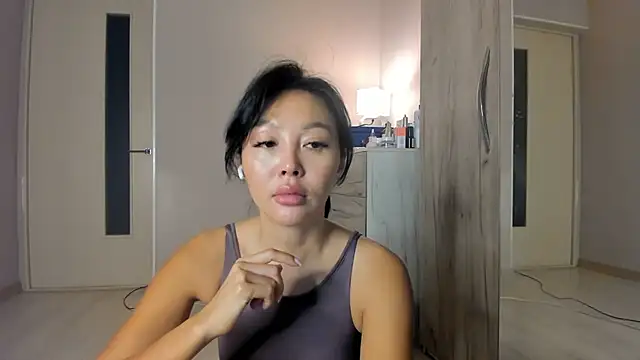 keiko hot online show from April 30, 2:18 am
