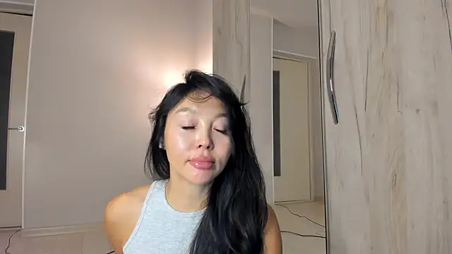 keiko hot online show from April 5, 10:05 pm