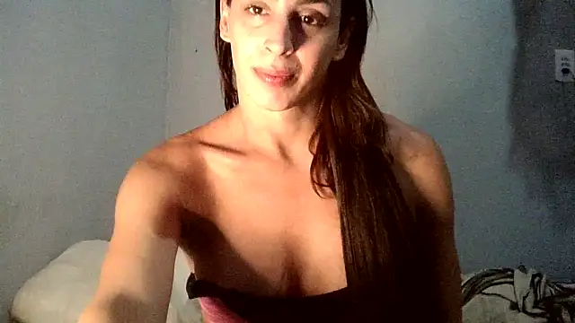 AlexiaDuucan online show from November 11, 12:00 pm