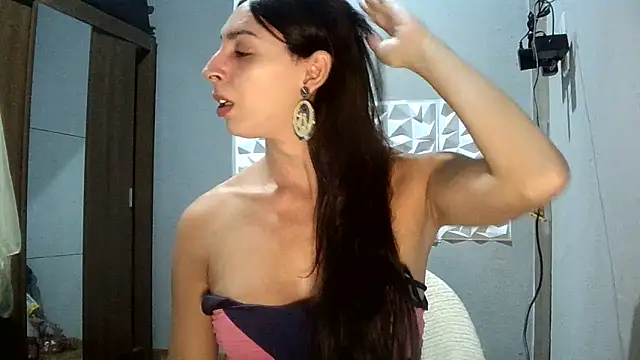AlexiaDuucan online show from May 20, 9:50 am