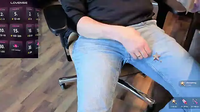 Snapshot of jan_martin chatting on March 3, 2:46 pm jan martin online show from March 3, 2:46 pm