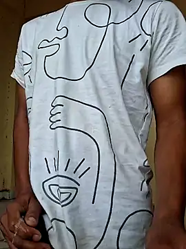 Snapshot of Vishupatil99 chatting on September 28, 8:10 am Vishupatil99 online show from September 28, 8:10 am