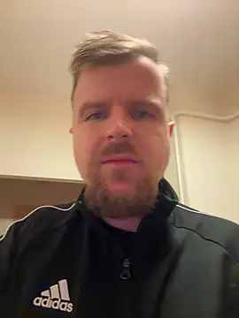 Gabriel892619 online show from March 15, 9:00 pm