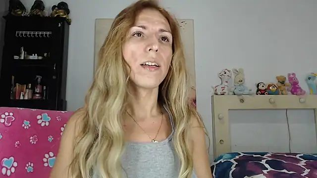 aleera starxx982 online show from May 26, 4:54 am