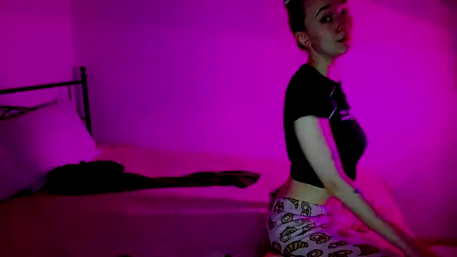 SexyCocobutt online show from March 5, 12:11 pm