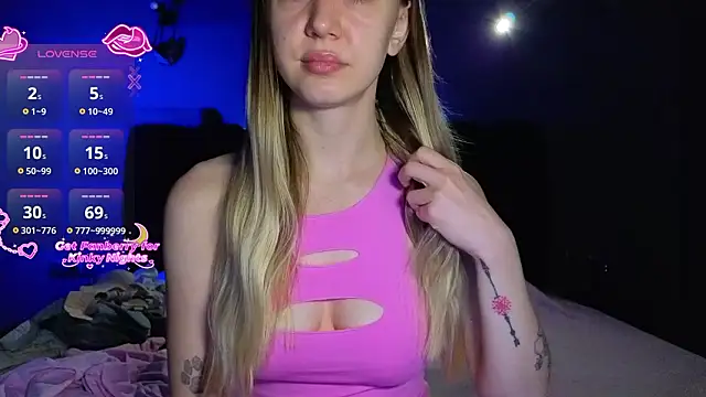 SexyCocobutt online show from February 19, 12:46 pm