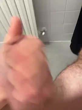 MagicKenzo99 online show from October 18, 4:42 pm