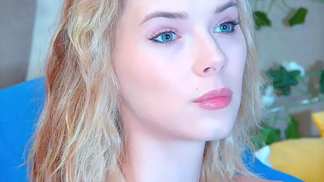 GentleRossi online show from April 16, 9:37 pm