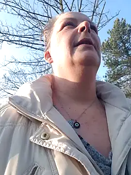 saharaheiss online show from January 21, 1:43 pm