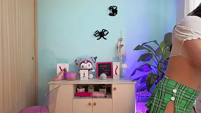 Snapshot of melisa_es chatting on October 9, 12:38 pm melisa es online show from October 9, 12:38 pm