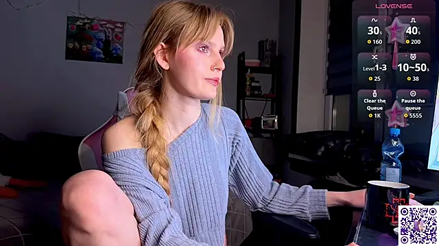 Chanel Gill online show from April 12, 8:56 pm