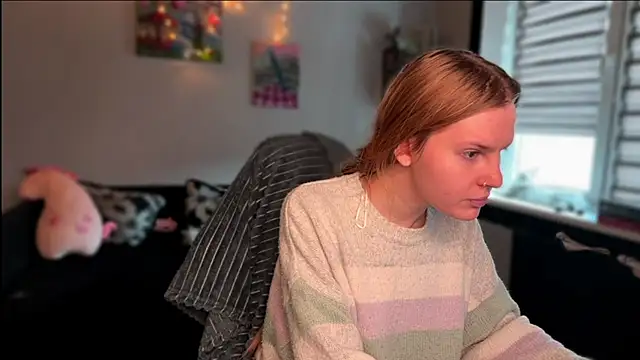 Chanel Gill online show from December 21, 9:22 am