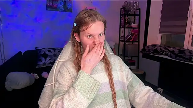 Chanel Gill online show from January 31, 7:56 pm