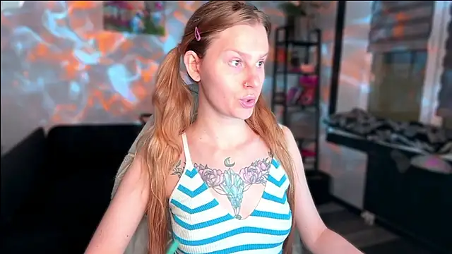 Chanel Gill online show from February 16, 6:17 pm