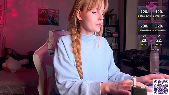 Chanel Gill online show from April 10, 9:11 pm