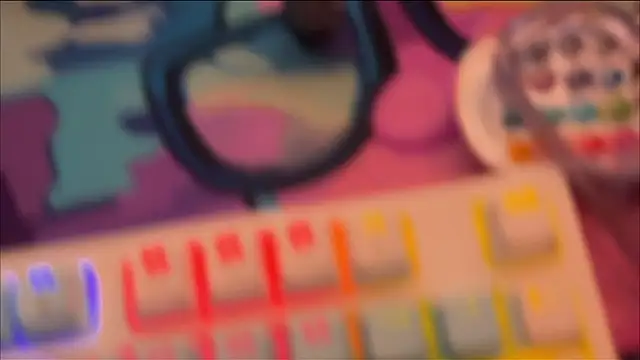 Snapshot of Chanel_Gill chatting on December 14, 3:06 pm Chanel Gill online show from December 14, 3:06 pm