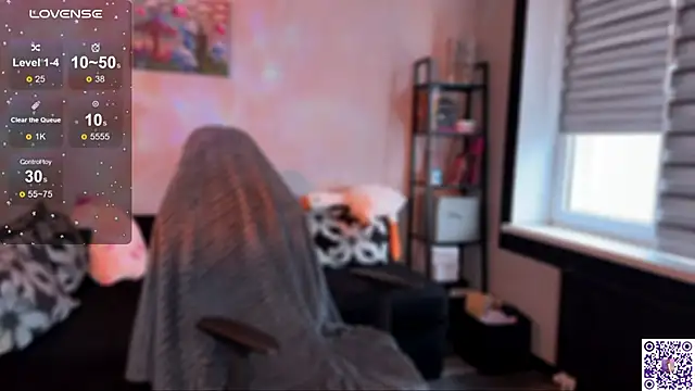 Snapshot of Chanel_Gill chatting on November 9, 8:51 am Chanel Gill online show from November 9, 8:51 am